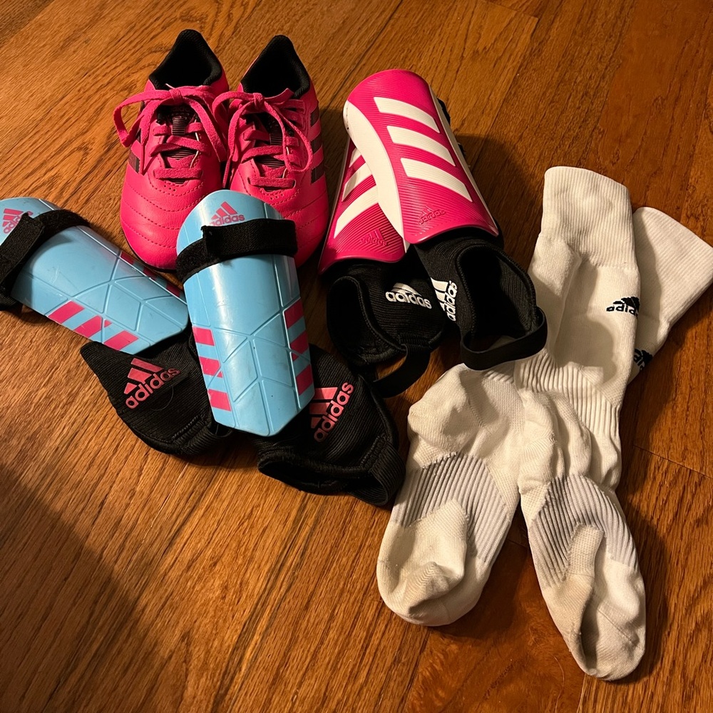 Toddler girl Adidas soccer bundle